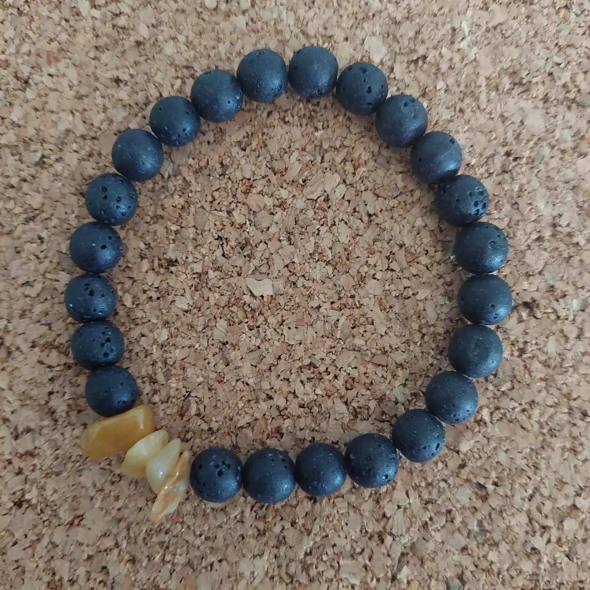 Homme bracelet pierre de lave et topaze