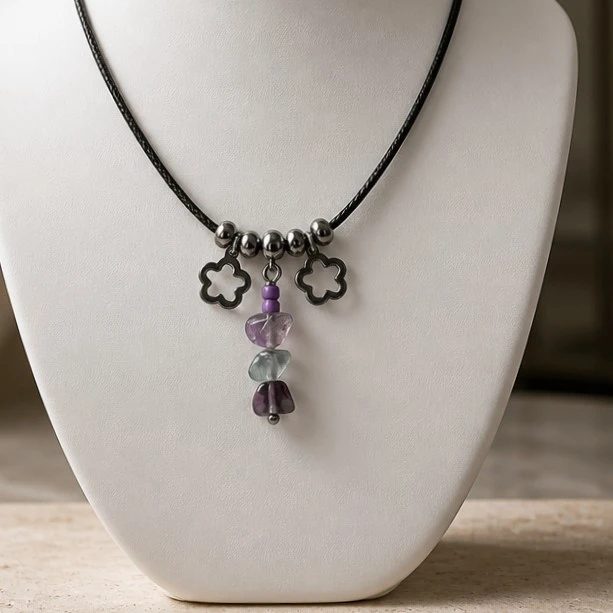collier cordon fluorite
