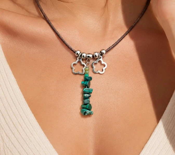 collier cordon malachite